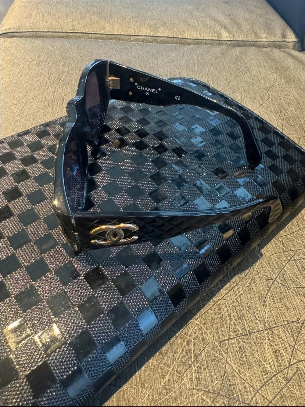 CHANEL Black Patent Cat-Eye Sunglasses with Gold CC Emblems